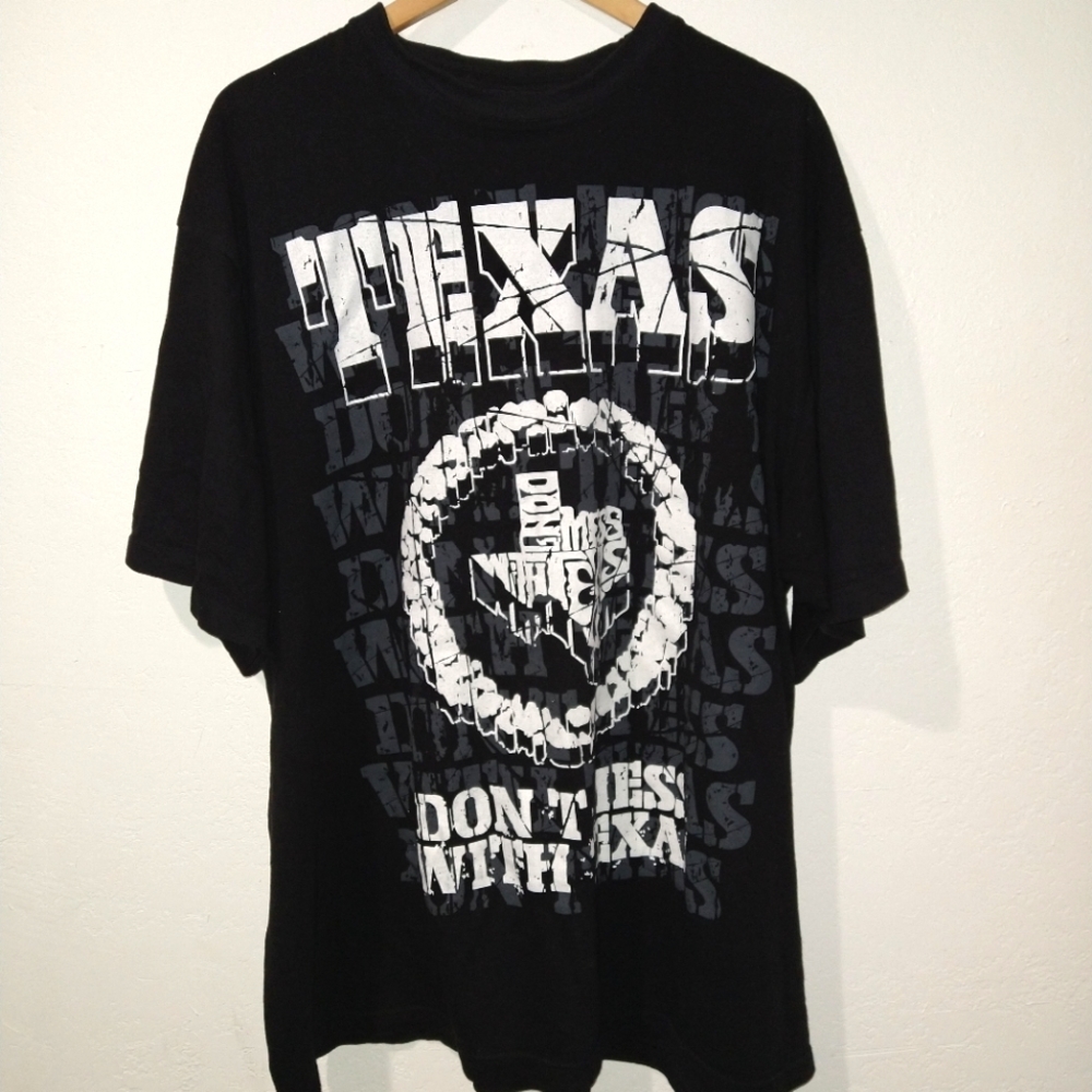 Texas Graphic T-shirt